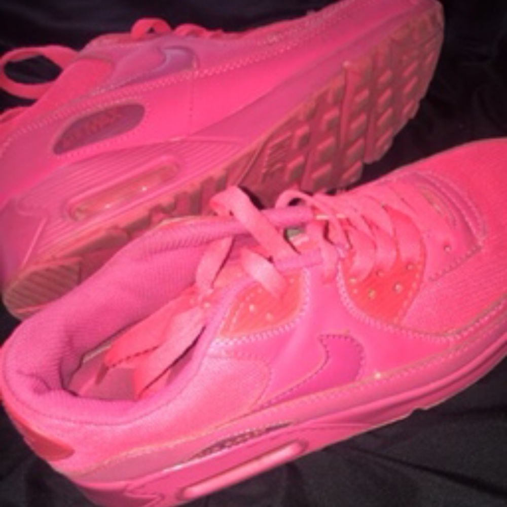 Air max pink sneakers